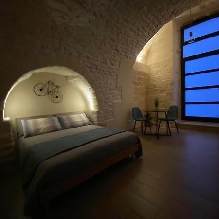 Regina Bona Rooms Modugno Ngoại thất bức ảnh
