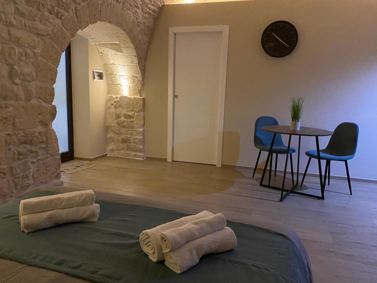Regina Bona Rooms Modugno Ngoại thất bức ảnh
